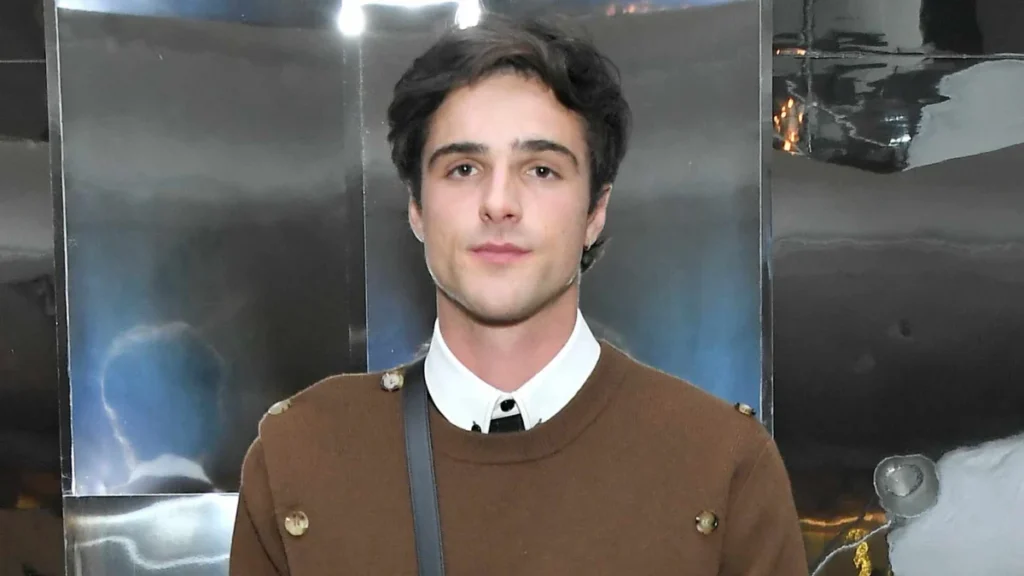 Jacob Elordi as James Bond